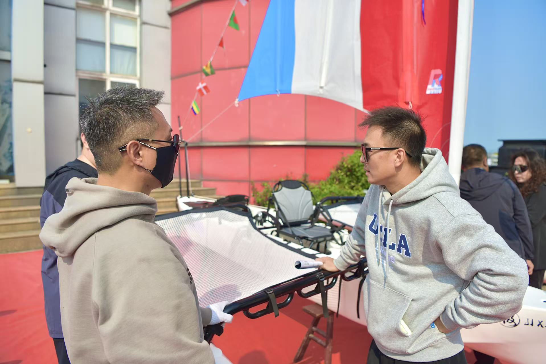 微信图片_20251028143733_169_80.jpg 微信图片_20251028143733_169_80.jpg